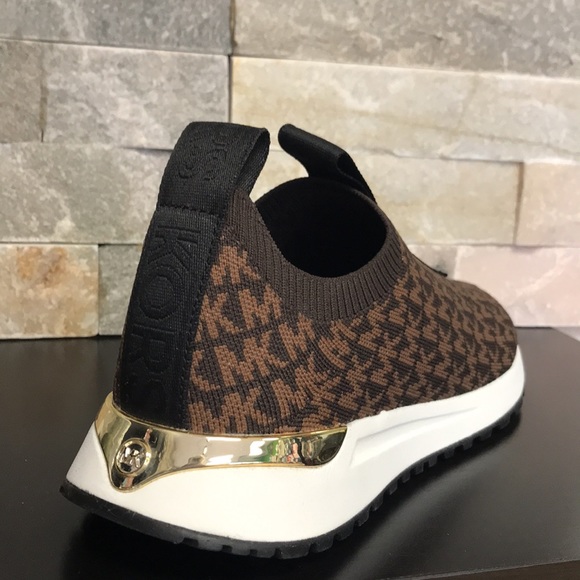 🎁 Michael Michael Kors Bodie Logo Jacquard Slip-On Trainer - Picture 6 of 7